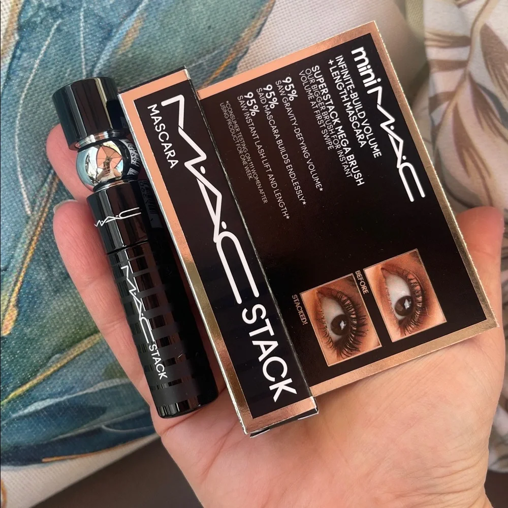 MAC Cosmetics Stack Mascara - Black - Travel Size